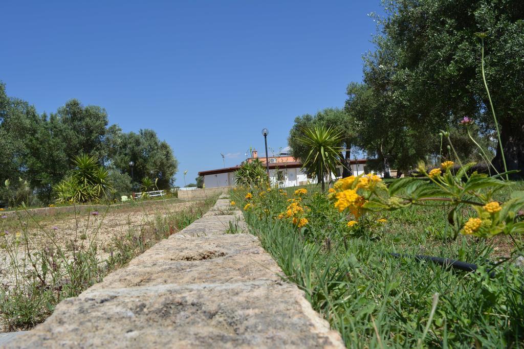 Agriturismo "Terra D'Ulivi" Порто-Чезарео Экстерьер фото